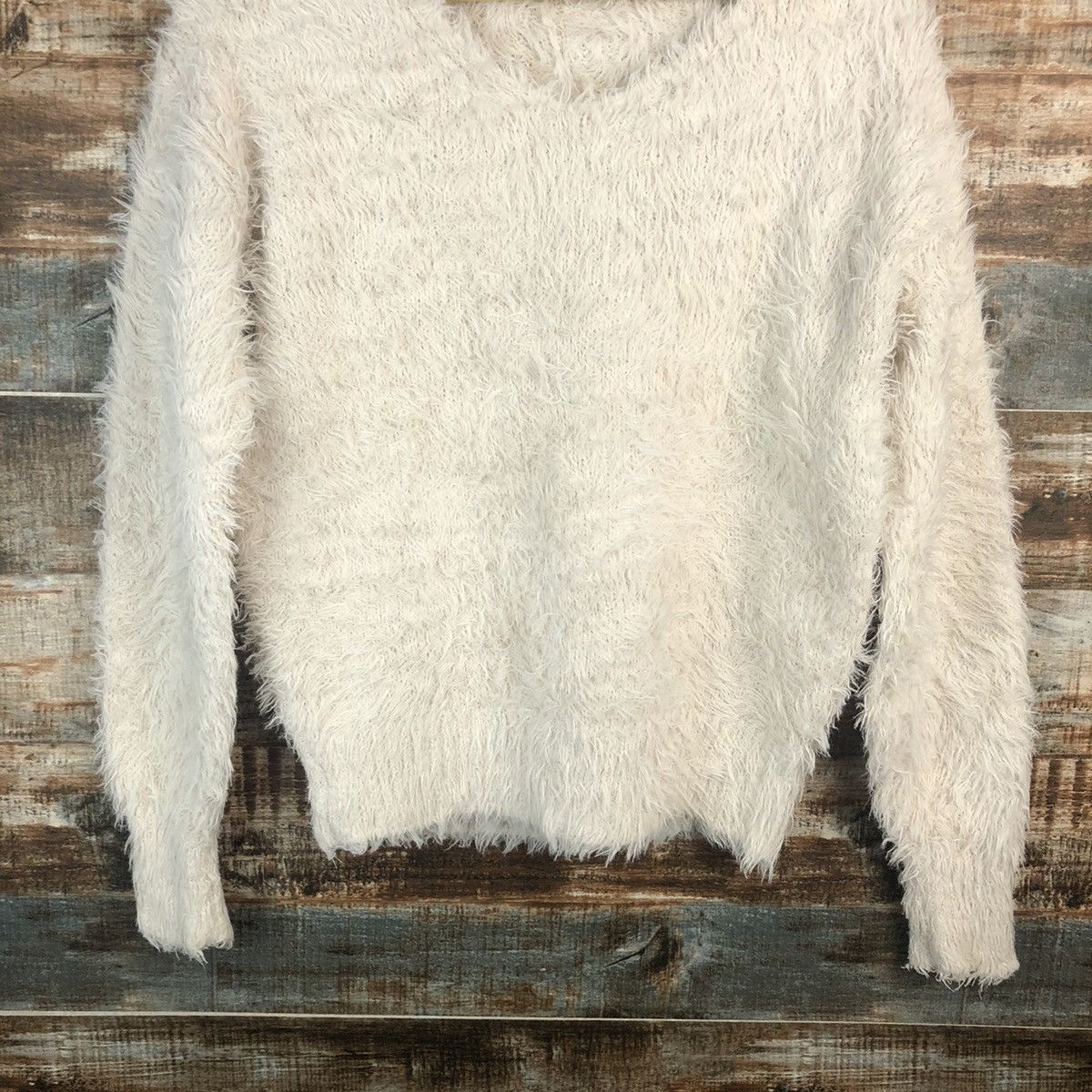 GU × Homespun Knitwear GU Japan White Mohair shaggy fur Knitwear #A1880 Size S / US 4 / IT 40 - 6 Thumbnail