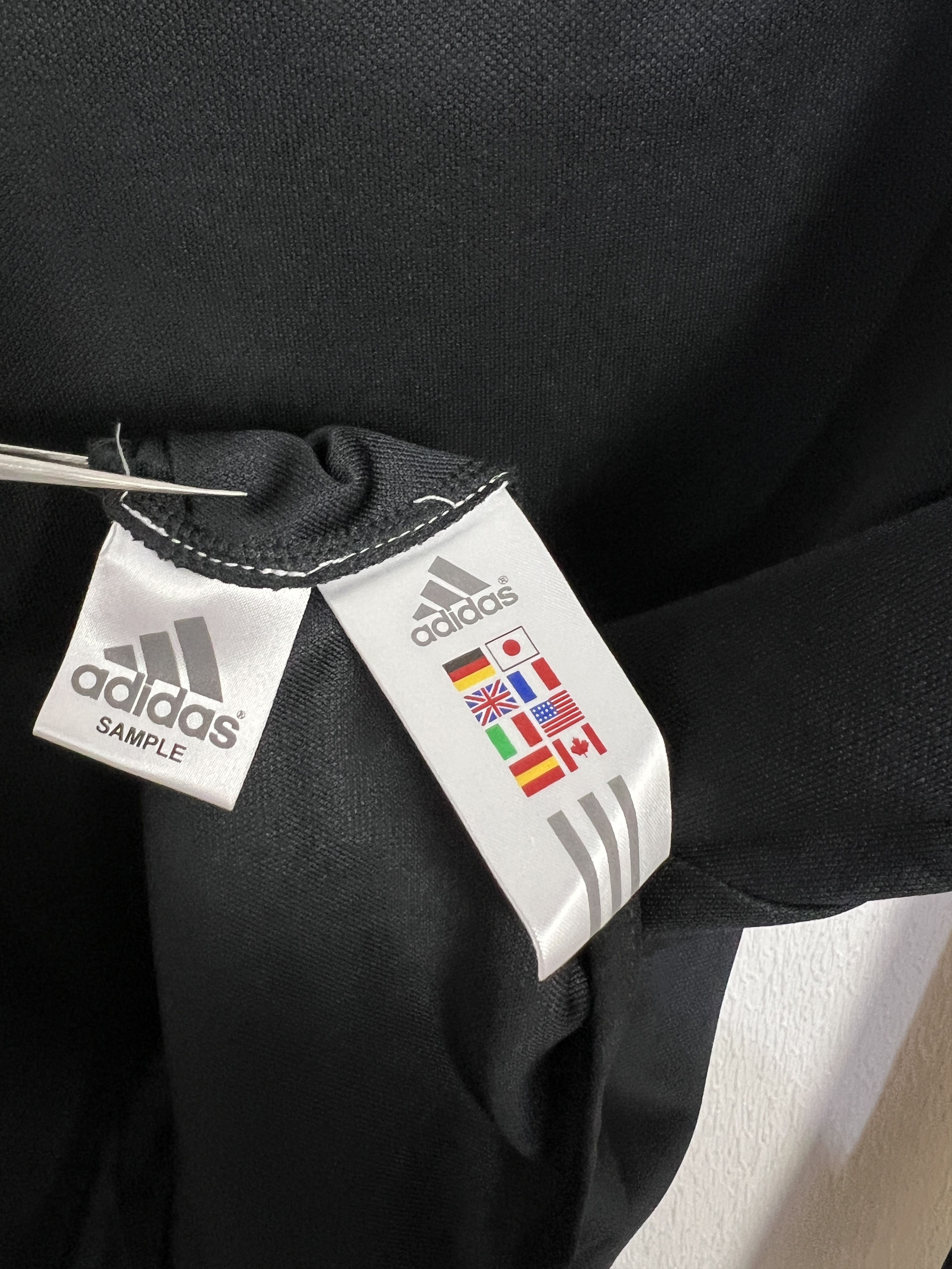 Adidas Vintage Adidas Liverpool Football Train Sweatshirt Track Top Size US M / EU 48-50 / 2 - 7 Thumbnail