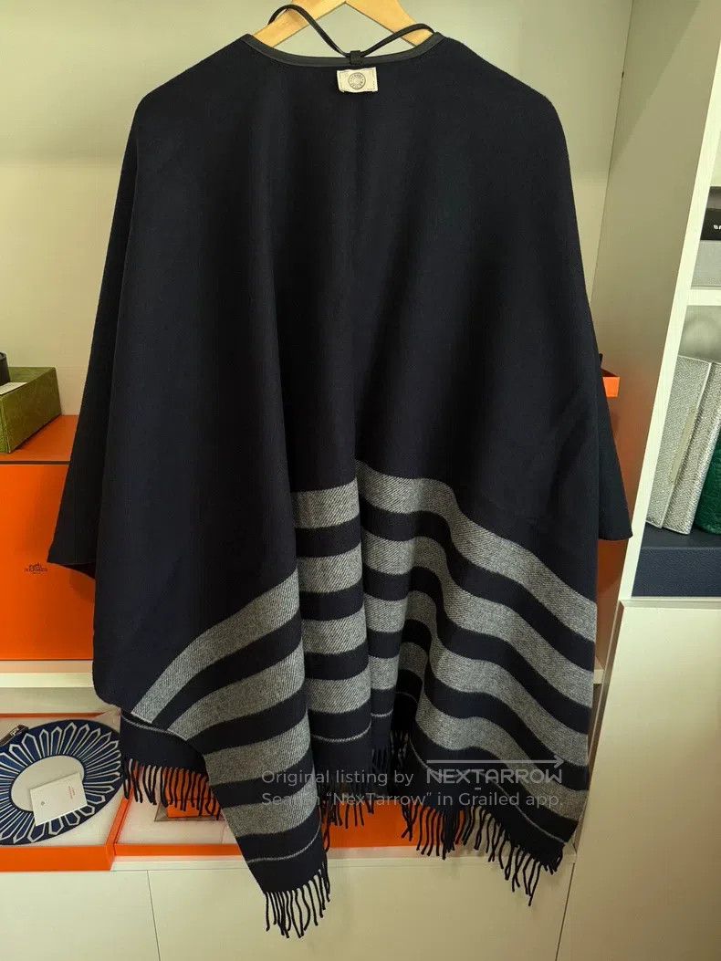 Hermes Hermes Quadrille cloak, double-sided double-color fringed Size ONE SIZE - 4 Thumbnail