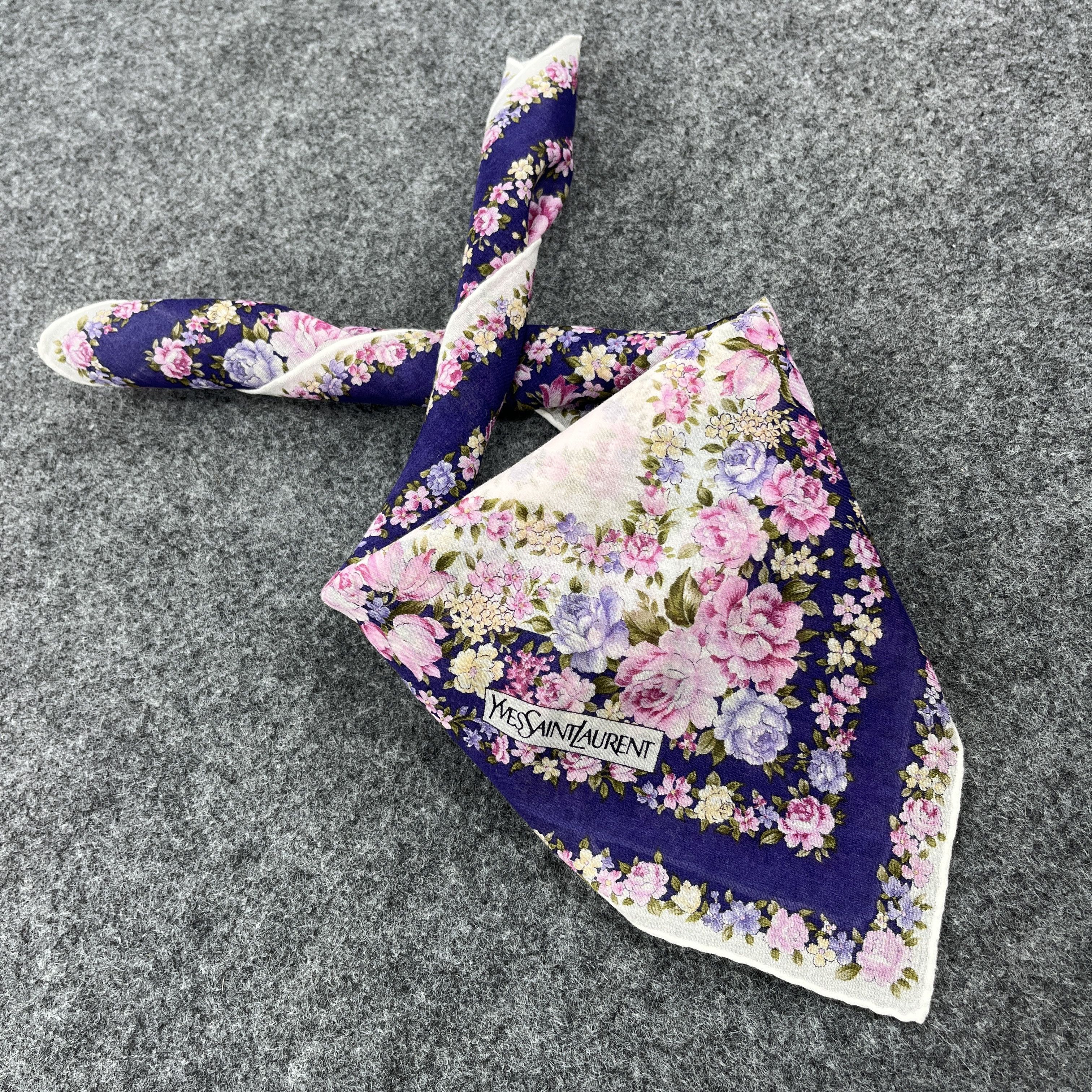Vintage Yves Saint Laurent Handkerchief / Bandana / Neckerchief B902 Size ONE SIZE - 8 Thumbnail