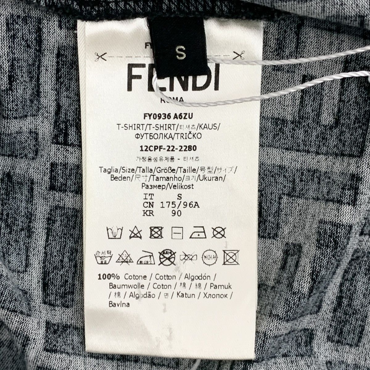 Fendi Fendi All-over Printed Short Sleeve T-shirt K26WX Size S / US 4 / IT 40 - 6 Thumbnail
