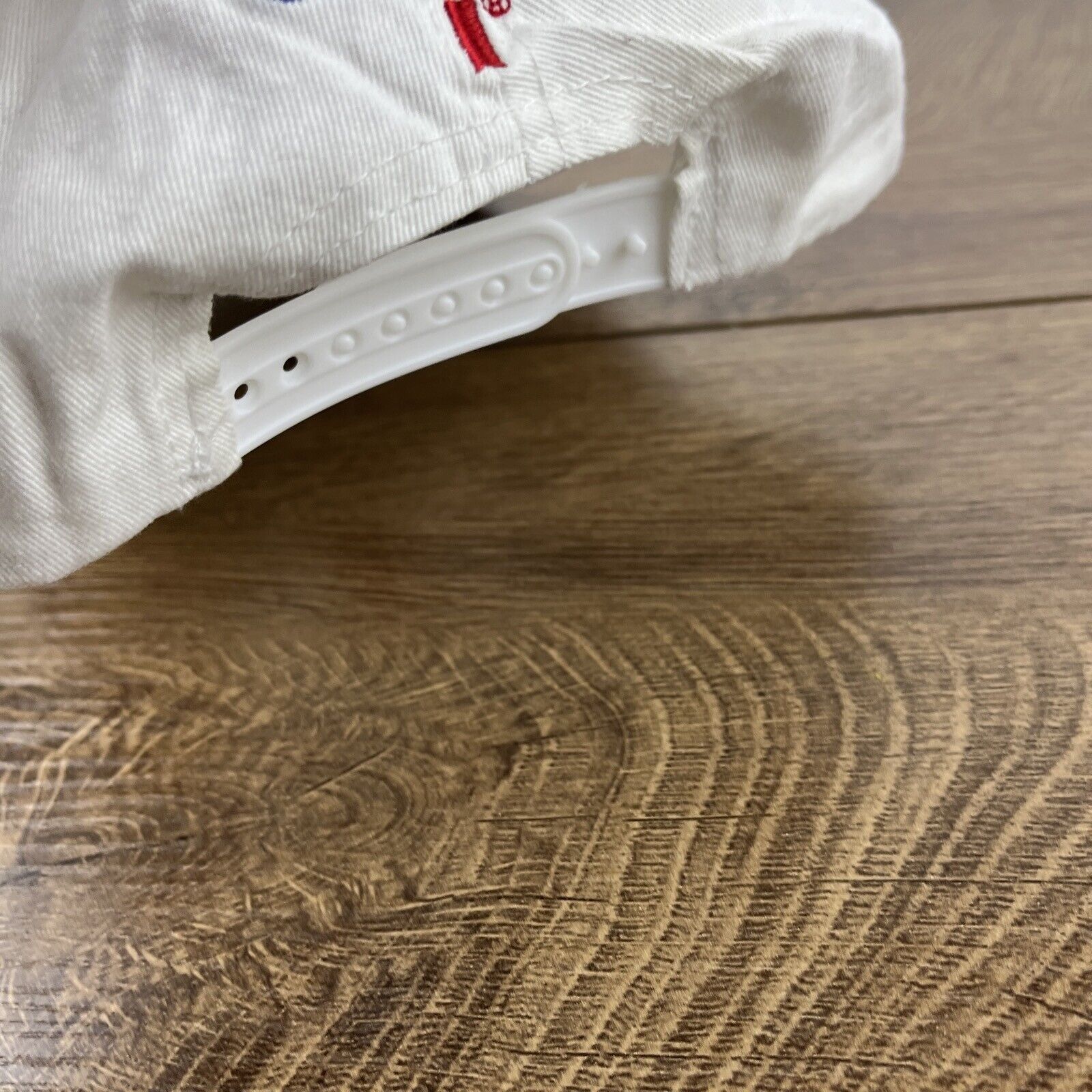 Other Michelob Ultra Hat White Hat Adjustable Adult Size Hat Cap Size ONE SIZE - 8 Thumbnail
