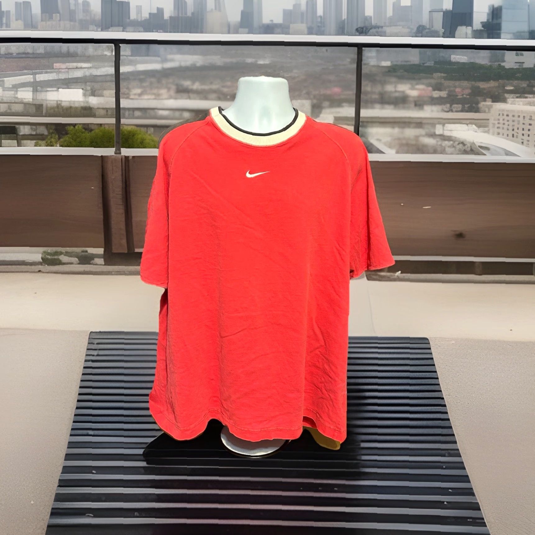 Nike VINTAGE Nike Shirt 2XL Men Red Black Short Sleeve Center Swoosh Logo Pattern 90s Size US XXL / EU 58 / 5 - 7 Thumbnail