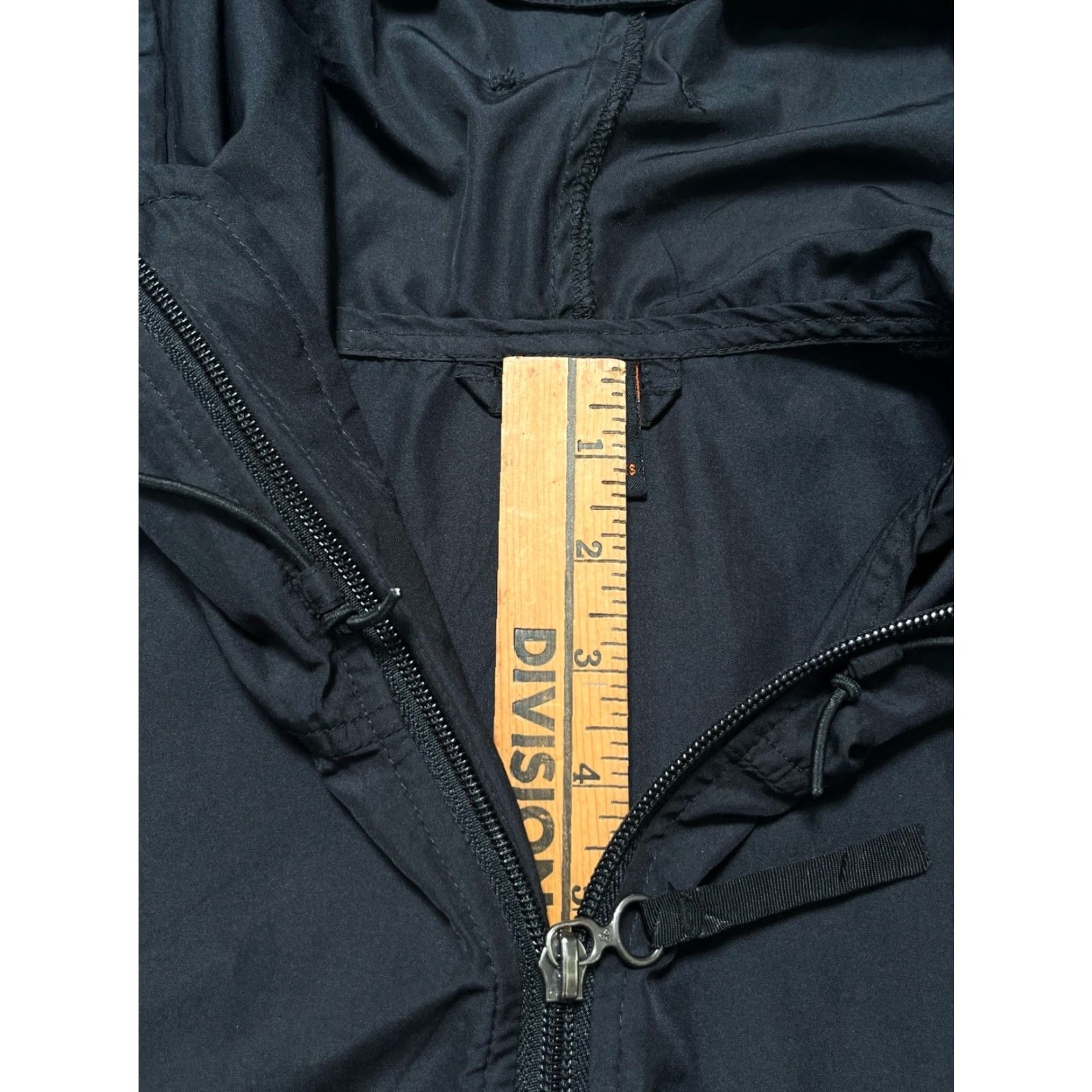 Nike VINTAGE Nike ACG Jacket unisex Adults M Windbreaker 90s Black Zip Pullover Anorak Outdoor Hiking Camp Sports Leisure Gorp Mens Womens Size US M / EU 48-50 / 2 - 2 Thumbnail