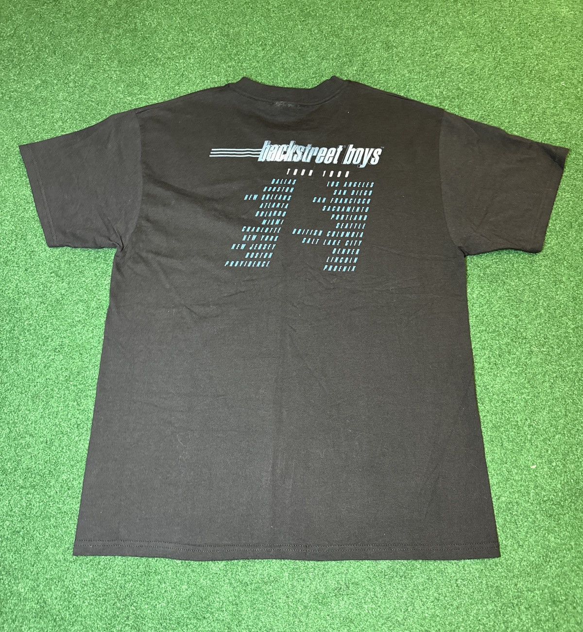Band Tees × Vintage Vtg 90s RARE Backstreet Boys 1998 Millennium Band T Shirt Size US L / EU 52-54 / 3 - 5 Thumbnail
