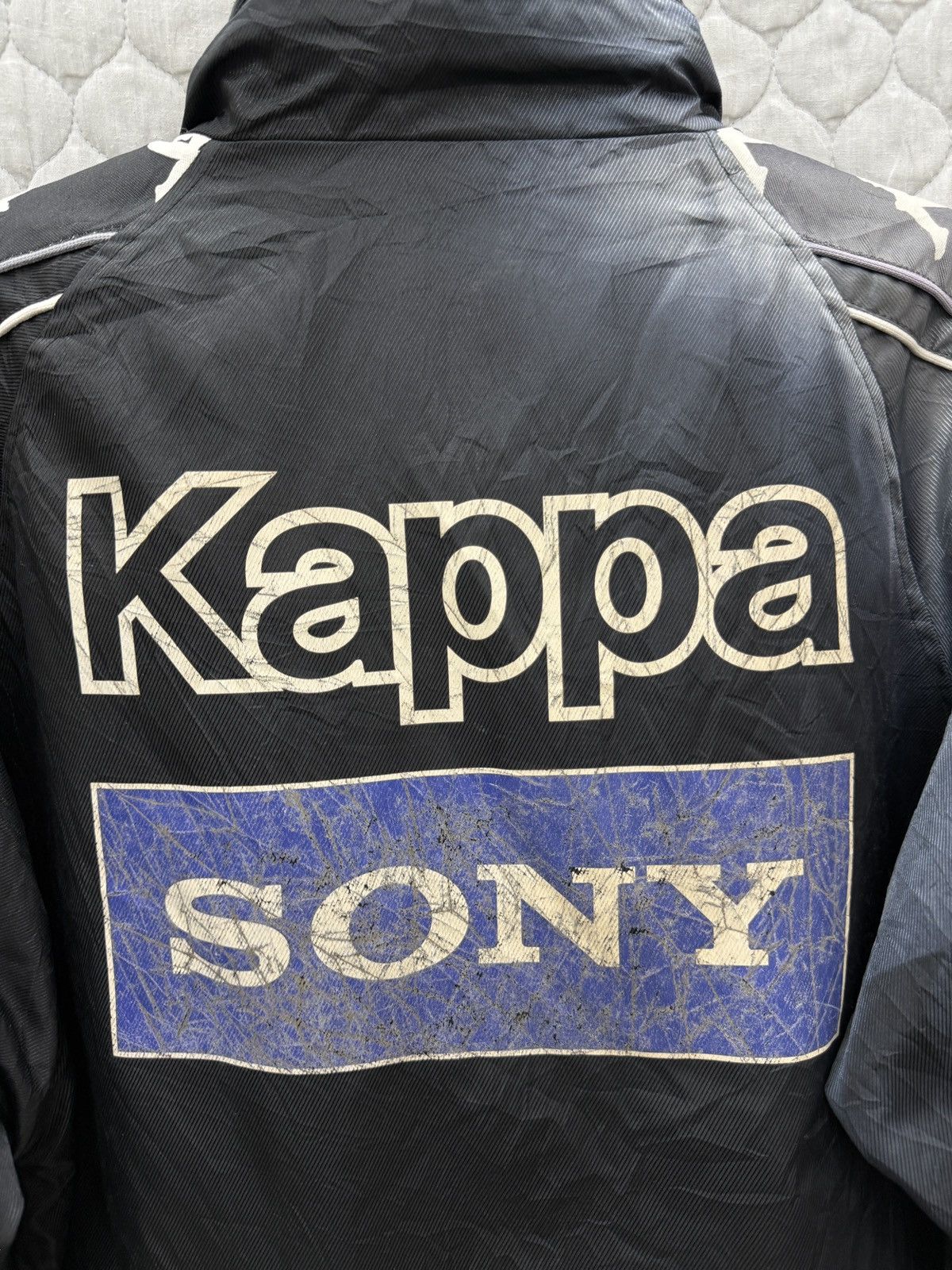 Kappa 🔥🔥🔥ARCHIVE VINTAGE KAPPA SONY JUVENTUS FADED JACKET Size US L / EU 52-54 / 3 - 18 Thumbnail