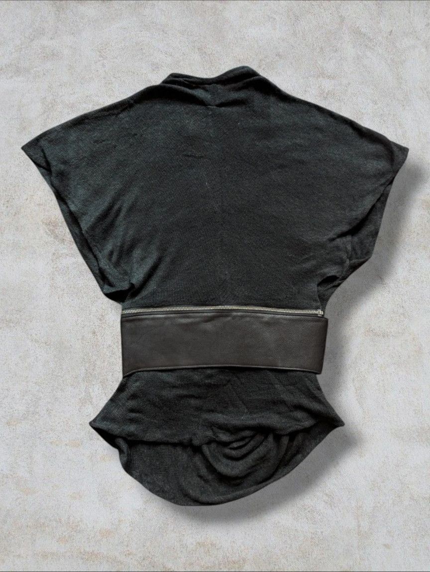 Japanese Brand Kei Kagami Structured Top with Detachable Belt Size S / US 4 / IT 40 - 2 Thumbnail