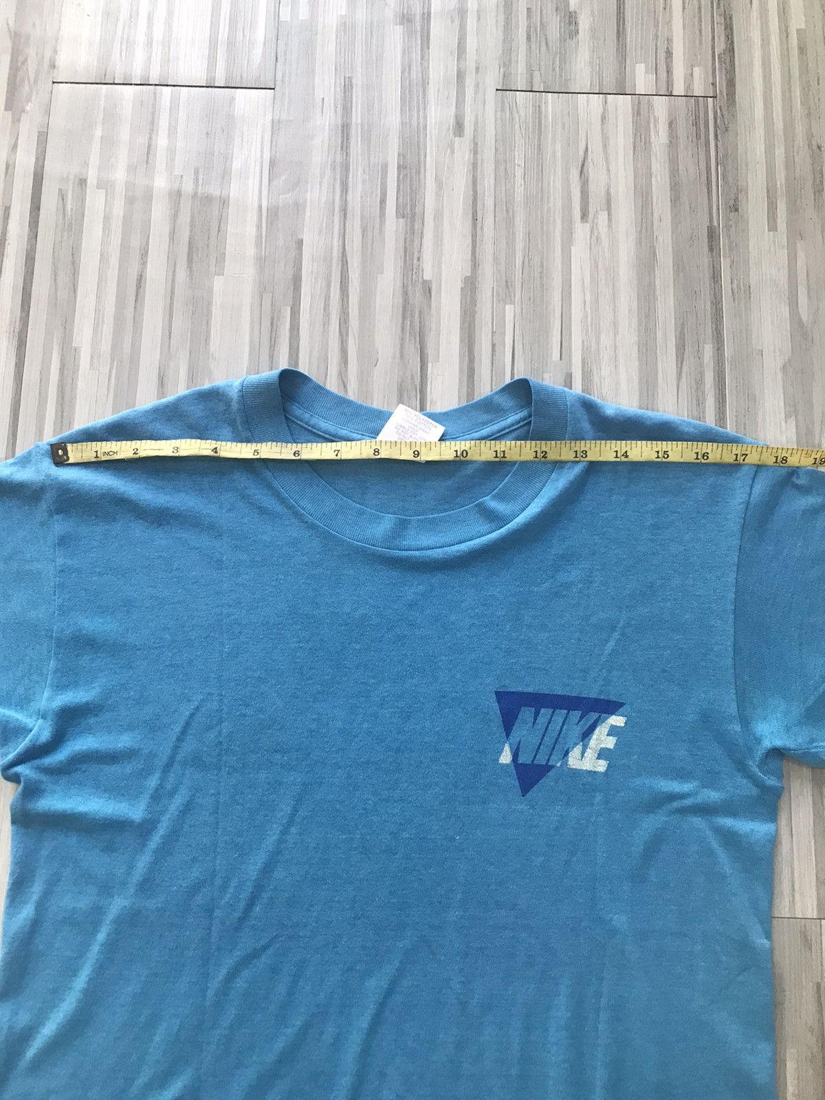 Nike × Vintage 90s Vintage Nike Tshirt Size US S / EU 44-46 / 1 - 10 Thumbnail