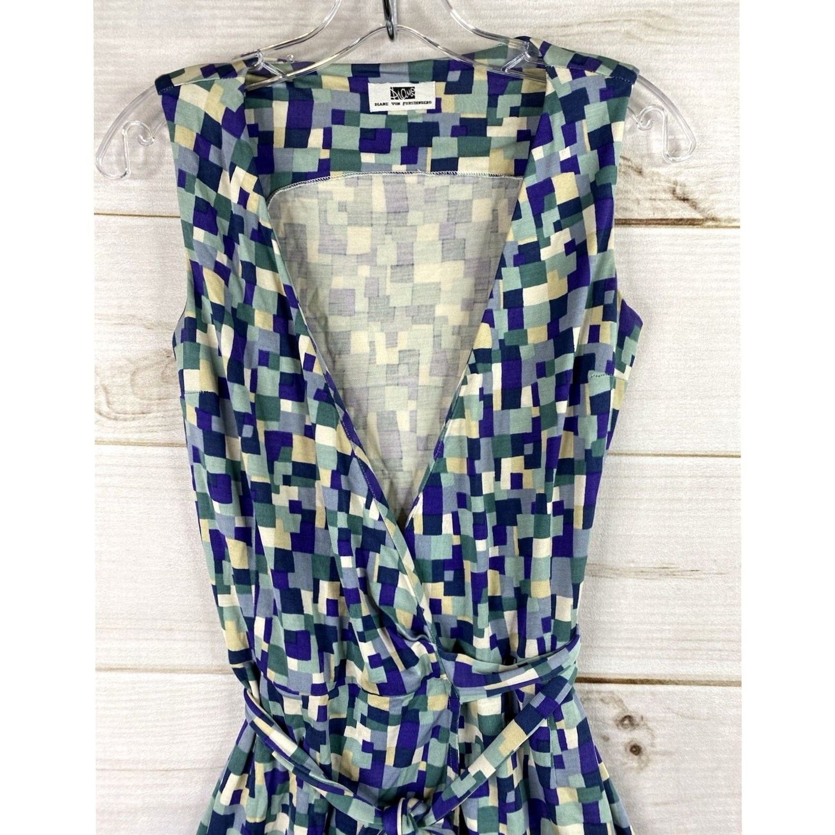 Diane von Furstenberg Diane von Furstenberg Dress Geometric Print Wrap Sleeveless Knee Length Belted V-Neck Knit, Blue Green, 4, Women, Casual, Party/Cocktail, Travel Size S / US 4 / IT 40 - 2 Thumbnail
