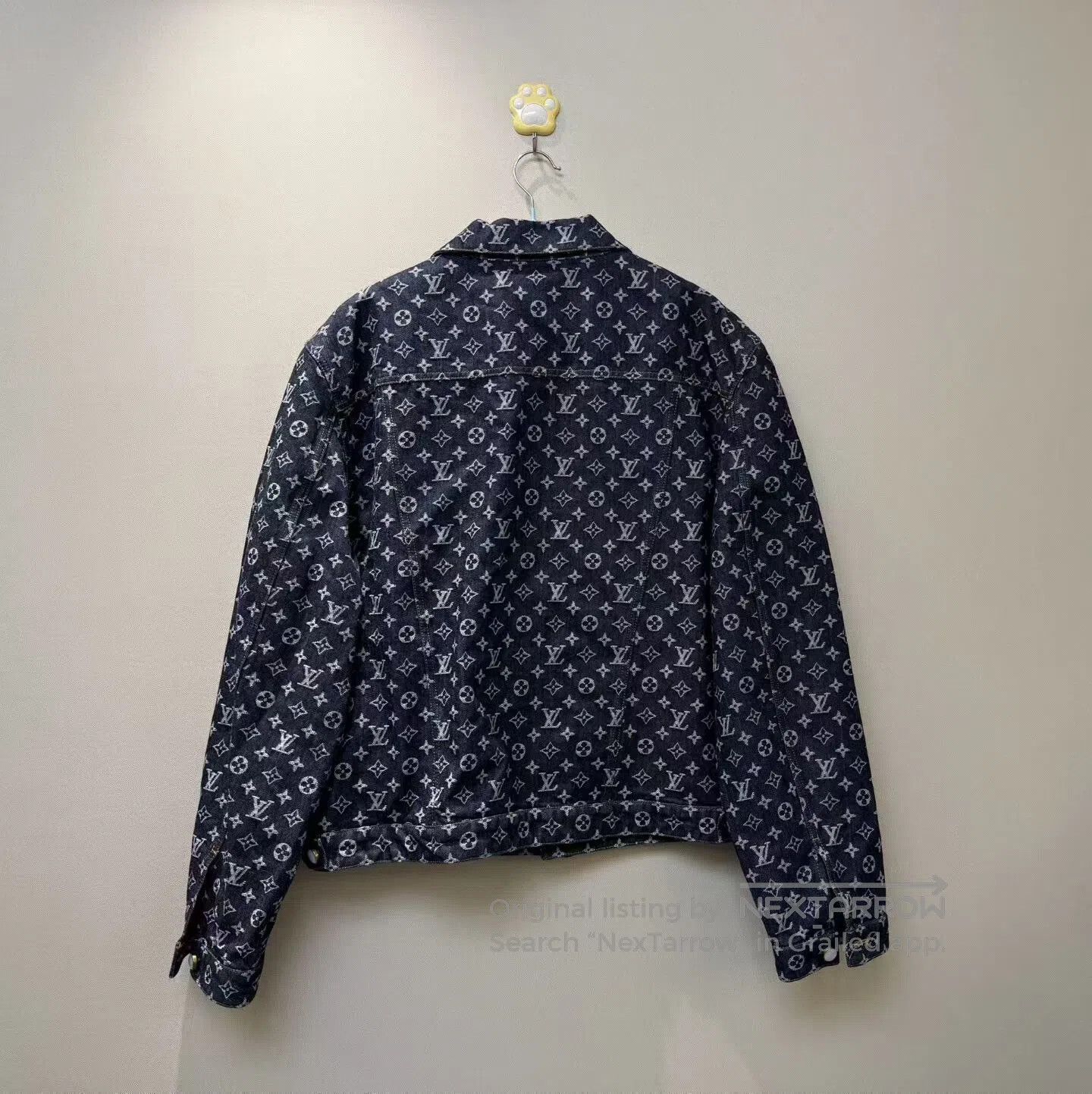 Louis Vuitton Louis Vuitton Logo Pearl Button Denim Jacket with Full Log Size US M / EU 48-50 / 2 - 4 Thumbnail