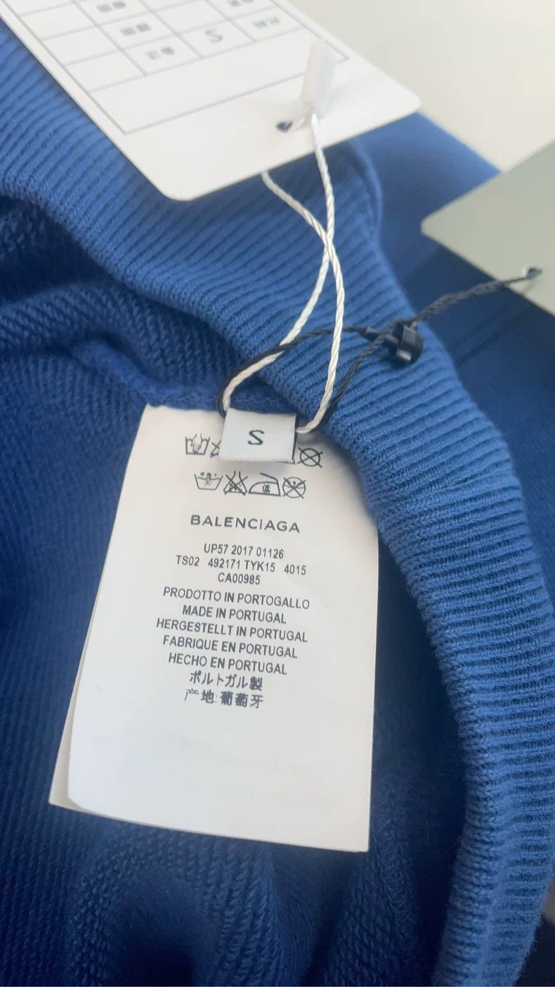 Balenciaga Balenciaga Blue Hooded Sweatshirt Size US S / EU 44-46 / 1 - 4 Thumbnail