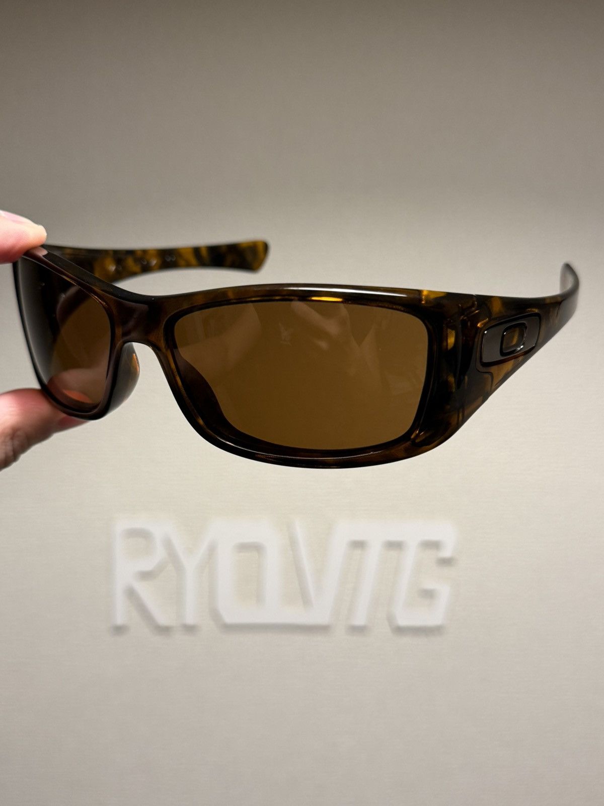 Oakley OAKLEY HIJINX TORTOISE BROWN SUNGLASSES Size ONE SIZE - 2 Thumbnail