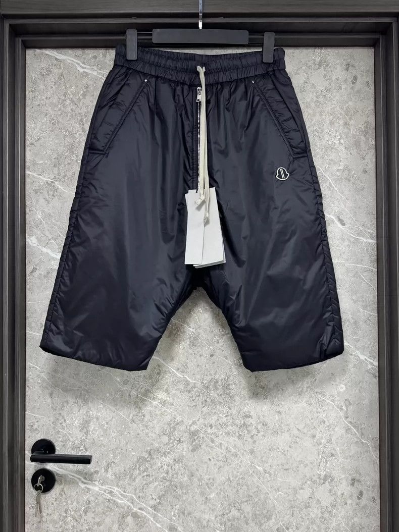 Rick Owens rick owens Moncler down shorts 2502-Nextarrow Size US 28 / EU 44 - 1 Thumbnail