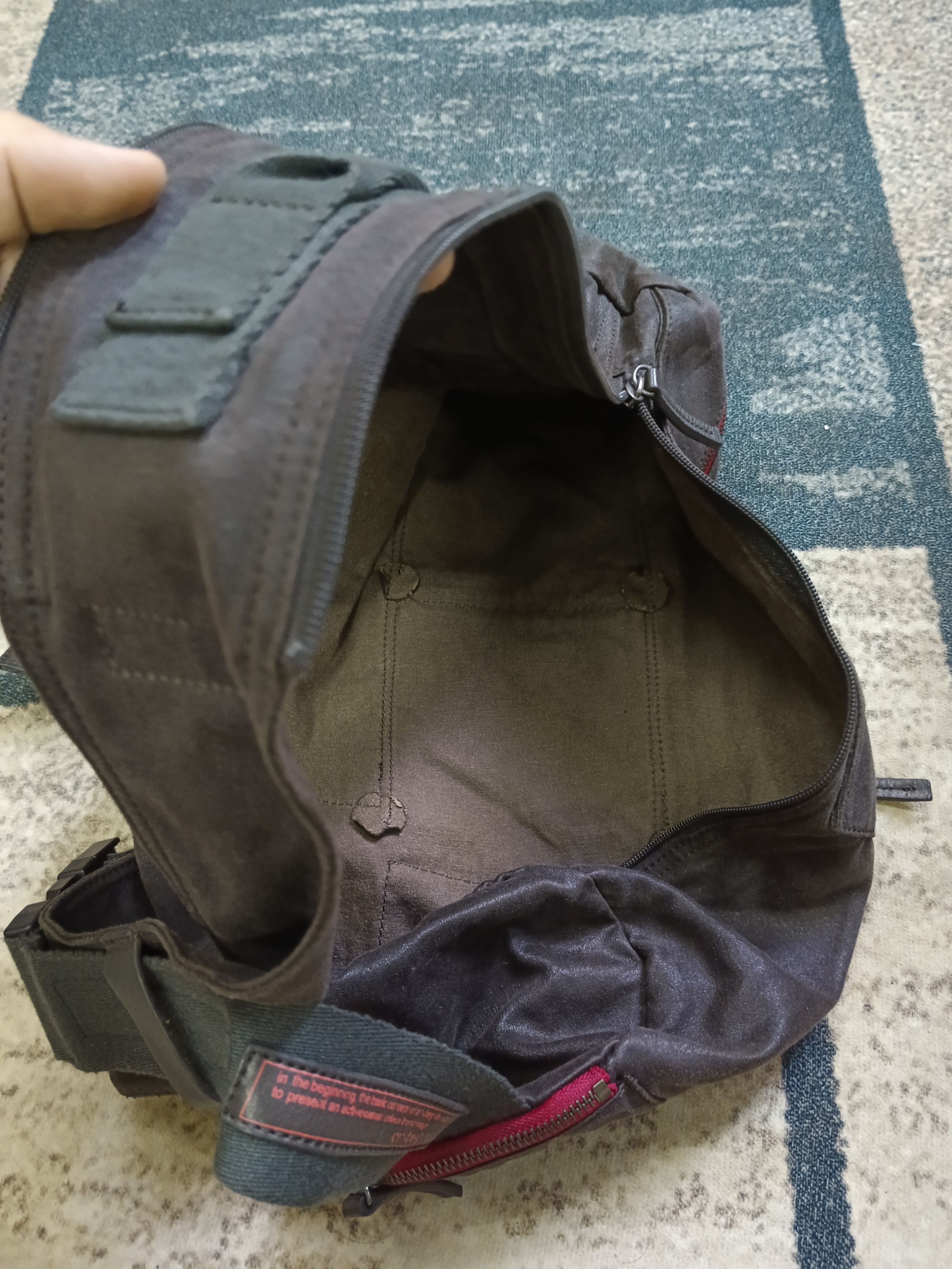Japanese Brand VERY RARE🔥WAXED CROSSBODY TACTICAL ART BERG 2WAY Size ONE SIZE - 14 Thumbnail