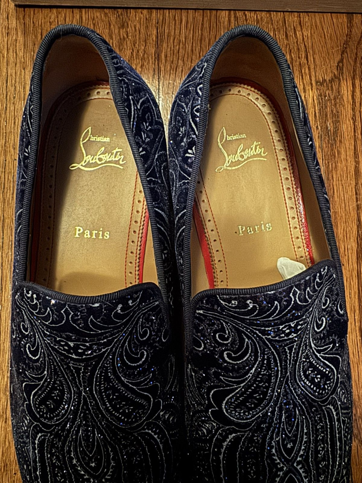 Christian Louboutin Christian Louboutin Navy Dandelion Flat Velvet Jewel Loafer Size US 10 / EU 43 - 6 Thumbnail