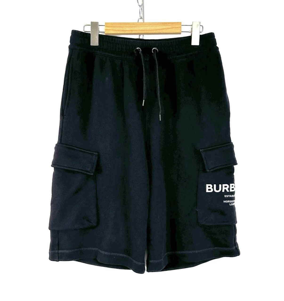 Burberry Burberry Black Logo Print Casual Sports Shorts K12 Size US 26 / EU 42 - 1 Thumbnail