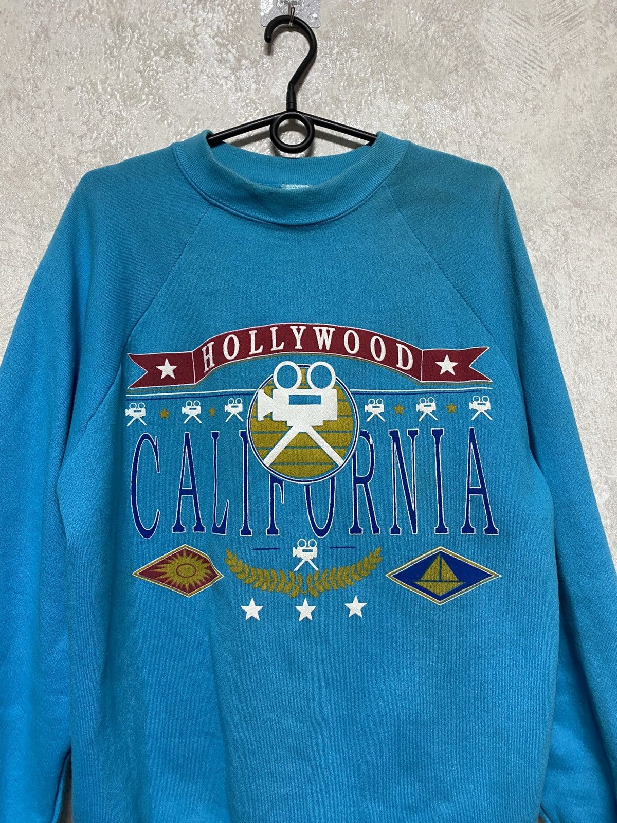Fruit Of The Loom Hollywood California vintage very rare sweatshirt Size US L / EU 52-54 / 3 - 5 Thumbnail