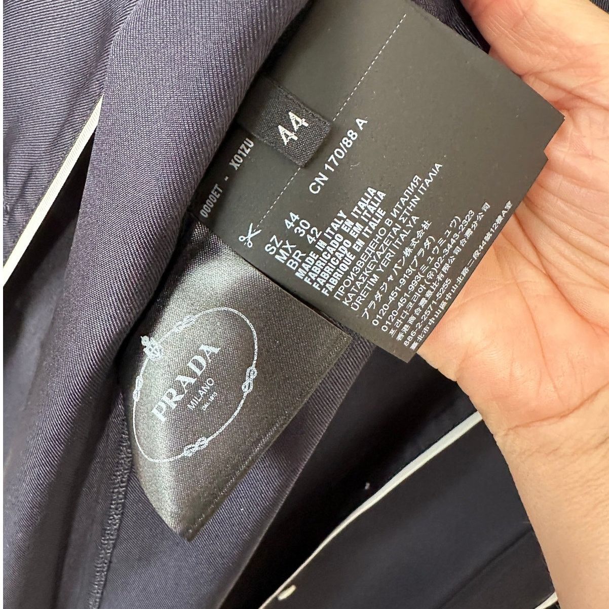Prada NWT Prada Bleu Black Twill White Trim Belted Robe 44 / M Size ONE SIZE - 10 Thumbnail