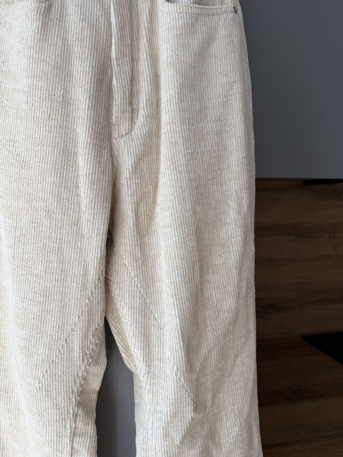 Rick Owens Last Rick Owens Concrodians Bolan Bootcut Corduroy Pants Size 25" / US 0 / IT 36 - 3 Thumbnail