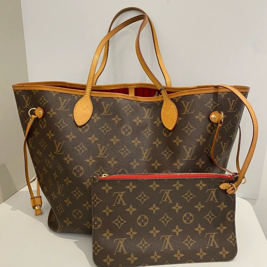 Louis Vuitton Pre-loved Bag Very good condition Size ONE SIZE - 1 Thumbnail