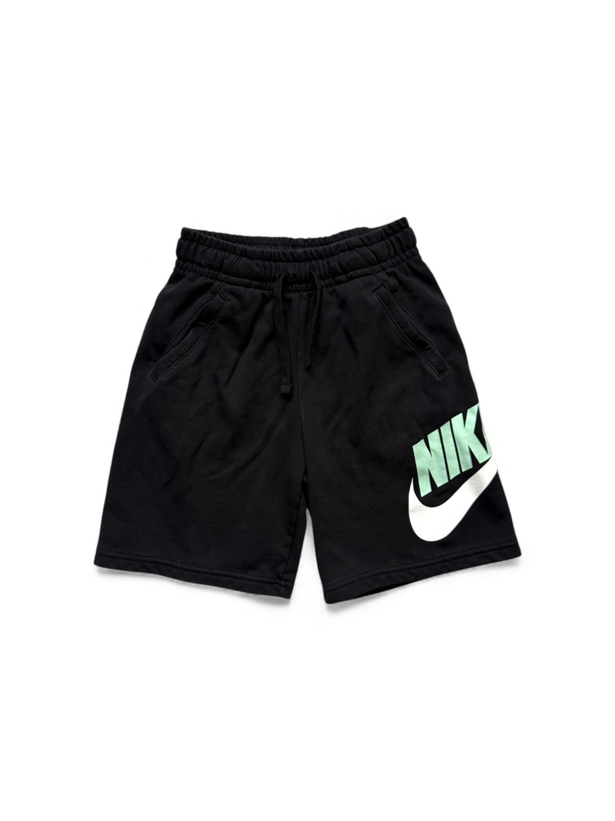 Nike Boys nike shorts Size US 26 / EU 42 - 1 Thumbnail