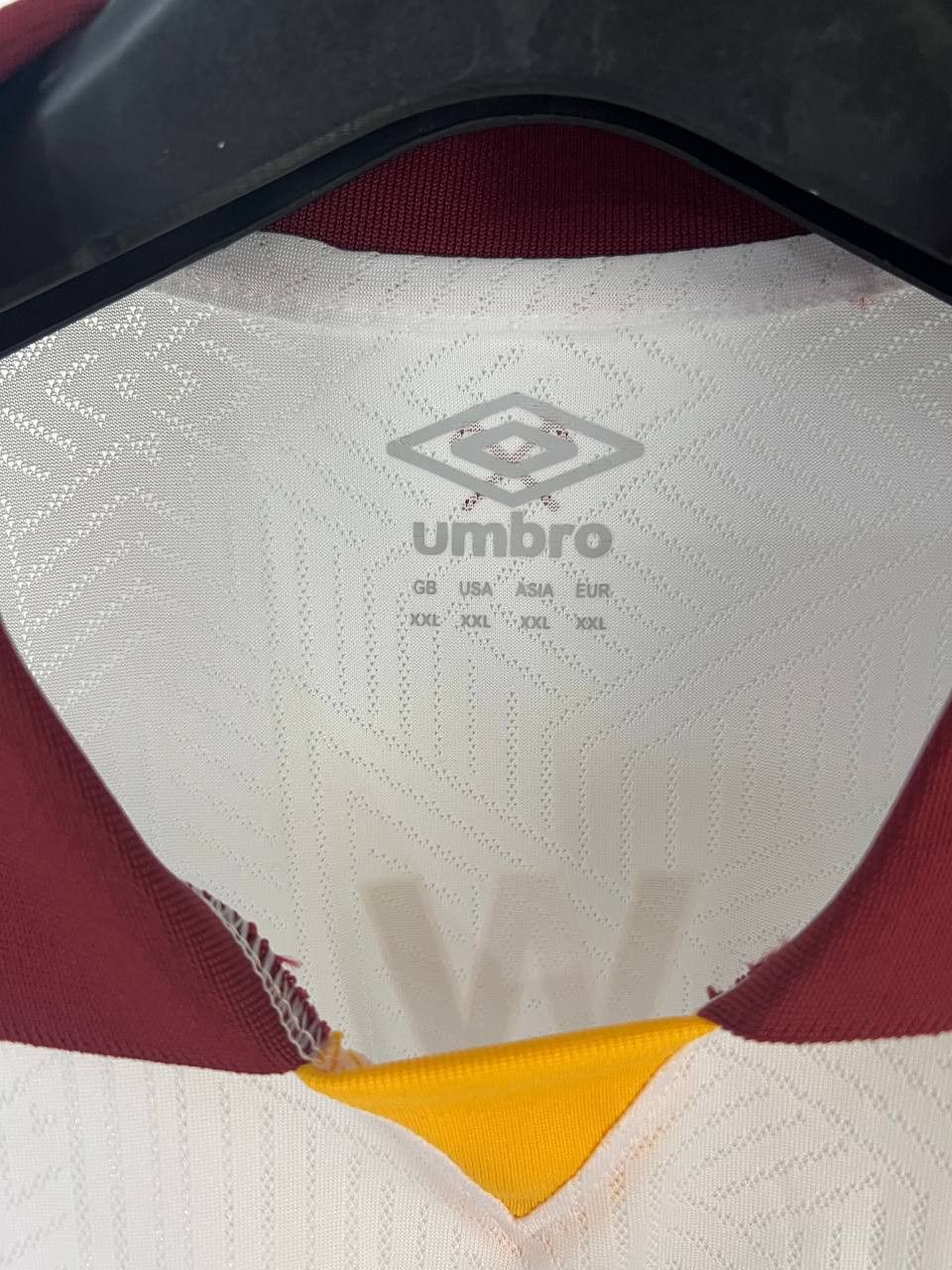 Umbro VINTAGE UMBRO FC WEST HAM UNITED ENGLAND SOCCER JERSEY Y2K Size US XXL / EU 58 / 5 - 6 Thumbnail