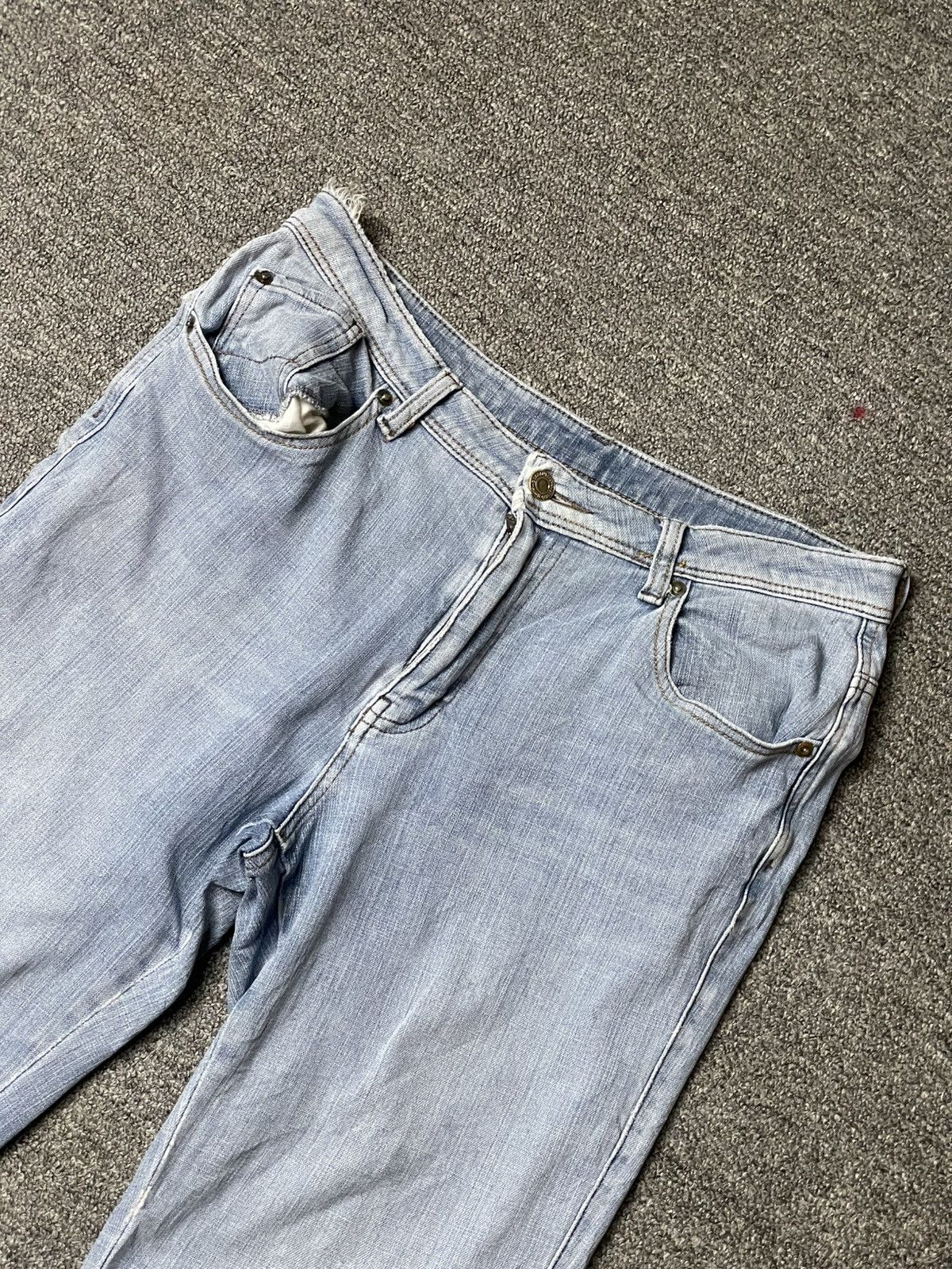 Japanese Brand × Vintage Japanese Brand Straight Cut Ripped Jeans (92) Size US 30 / EU 46 - 4 Thumbnail