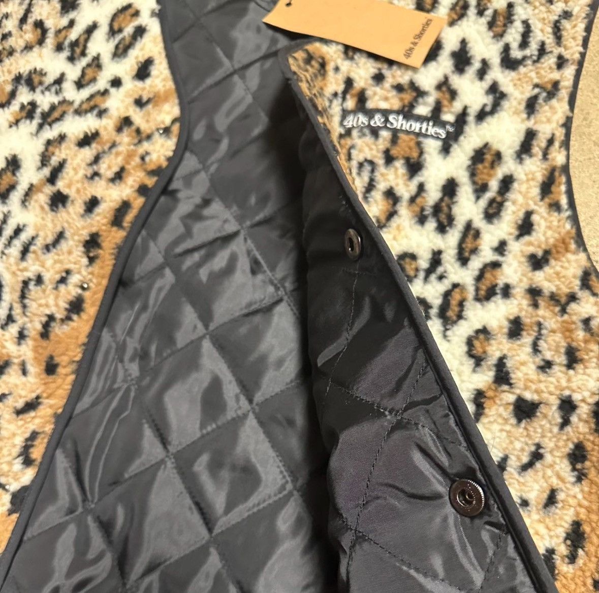 40's & Shorties 40s & Shorties Leopard Vest Size US L / EU 52-54 / 3 - 4 Thumbnail
