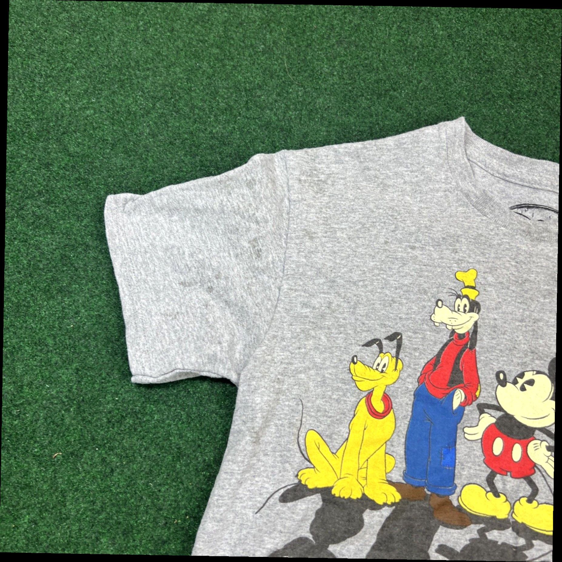 Disney Disney Mickey Donald Goofy Pluto Crop Top Size Small Fast Shipping Size US S / EU 44-46 / 1 - 3 Thumbnail