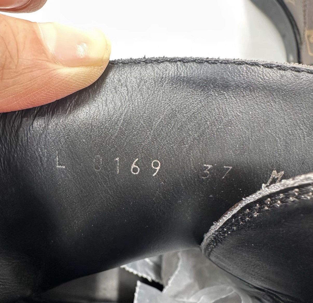 Louis Vuitton Louis Vuitton LV Leather-Paneled Ankle Martin Boots K12 Size US 7 / IT 37 - 6 Thumbnail