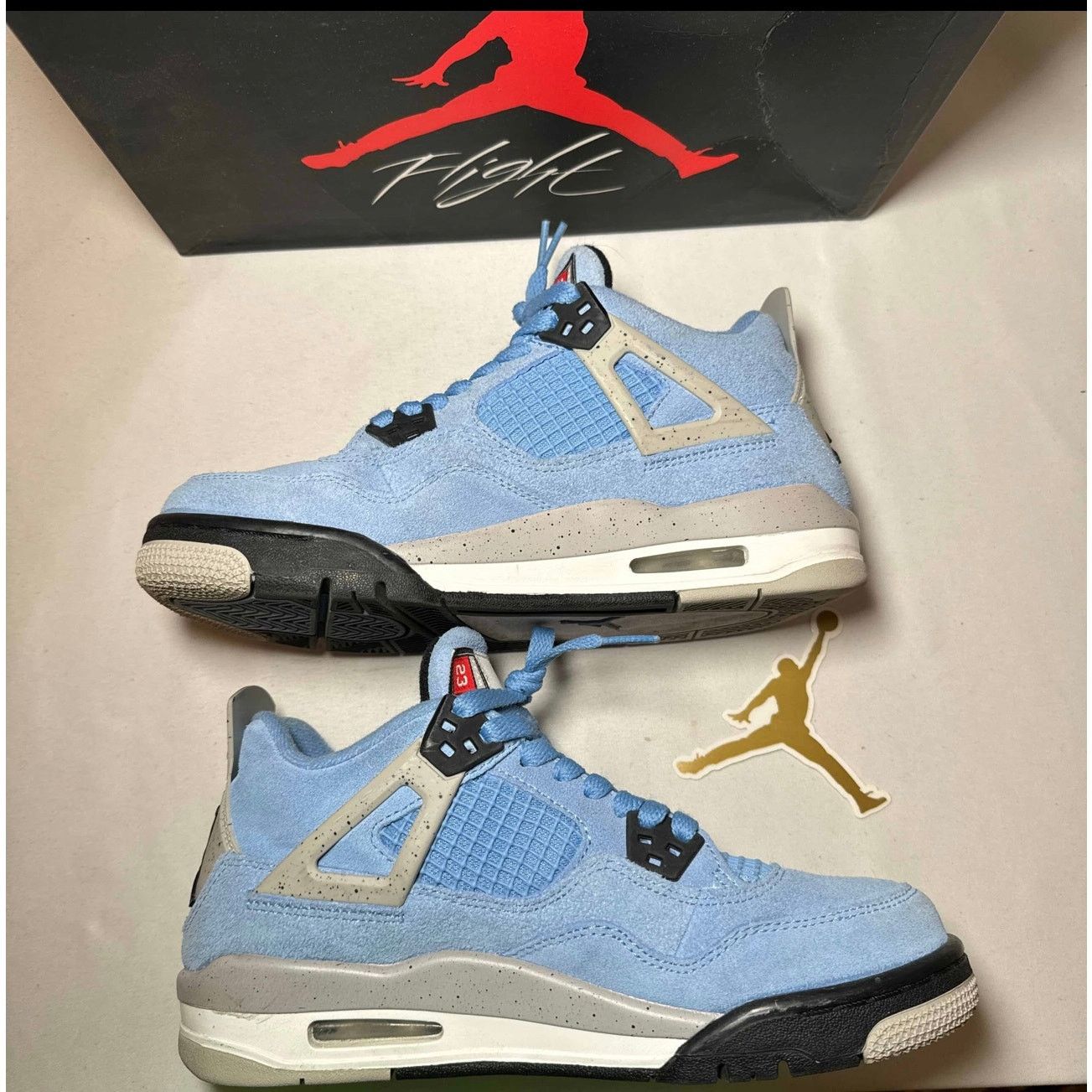 Jordan Brand × Nike Size 5.5 - Air Jordan 4 Retro GS University Blue Men's Shoes Size US 5.5 / EU 38 - 3 Thumbnail