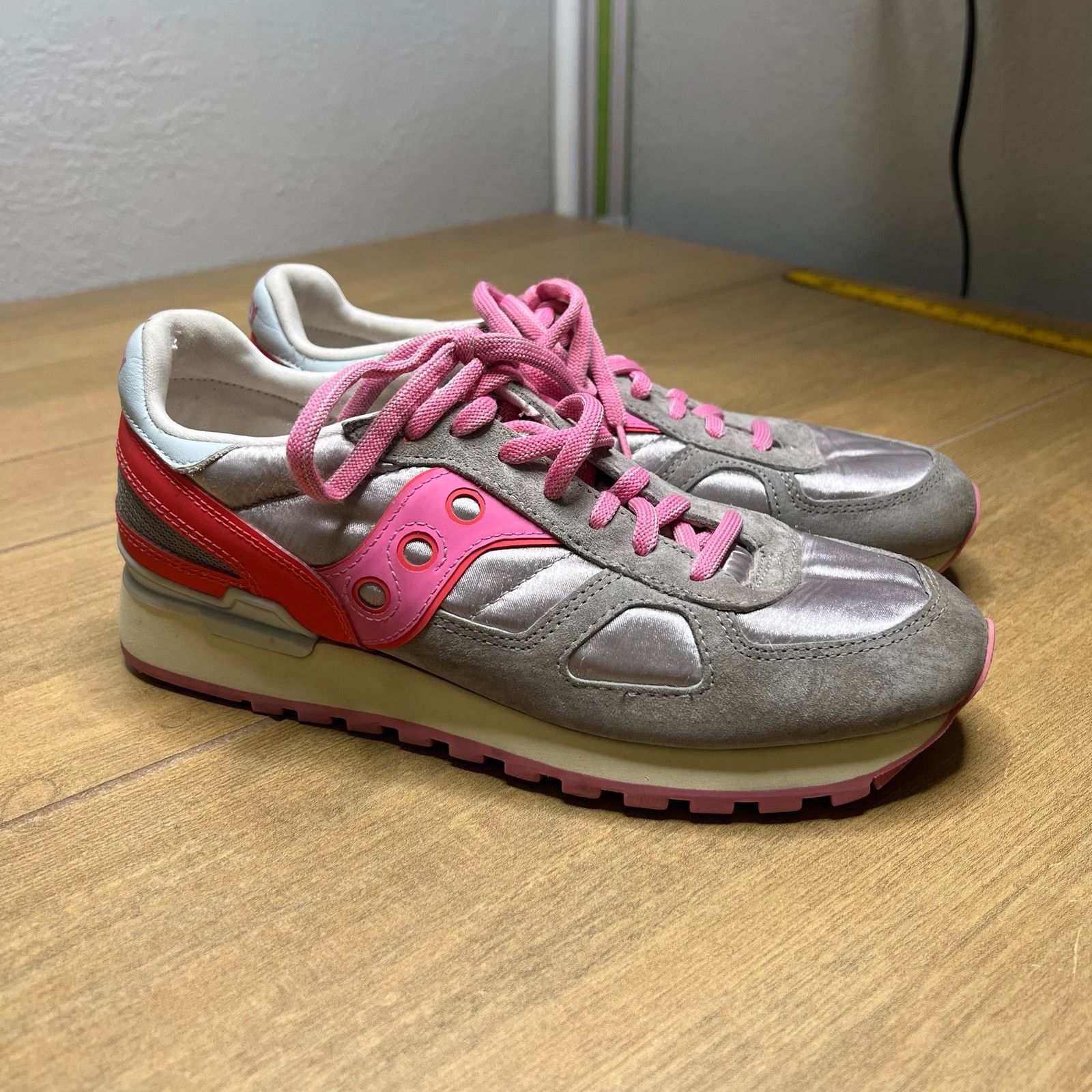 Saucony Saucony Women’s Shadow Original S60673-3 Sneakers Pink 9 Size US 9 / IT 39 - 1 Thumbnail
