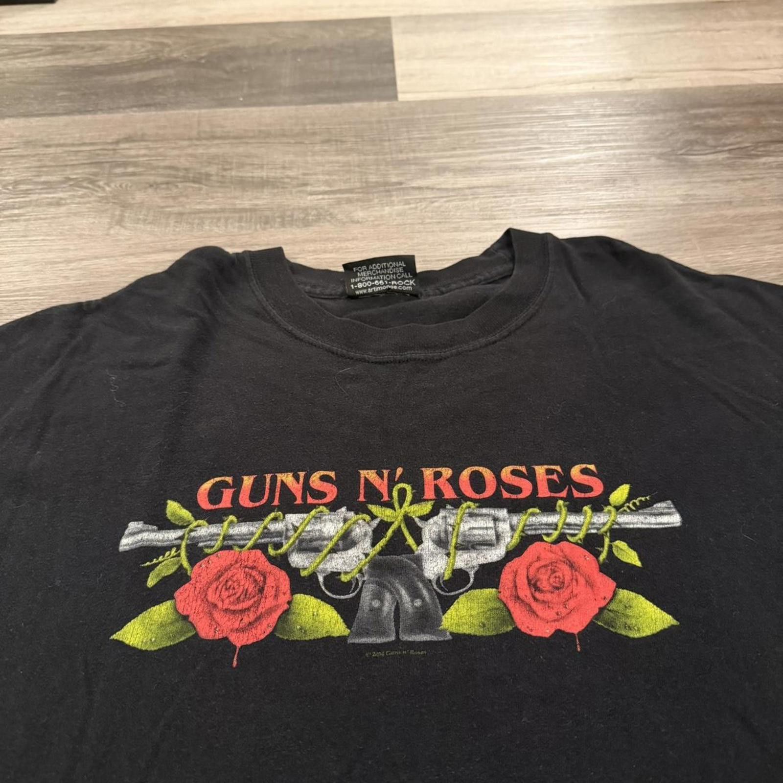 Other Vintage guns n roses t shirt 2004 XL Size US XL / EU 56 / 4 - 2 Thumbnail