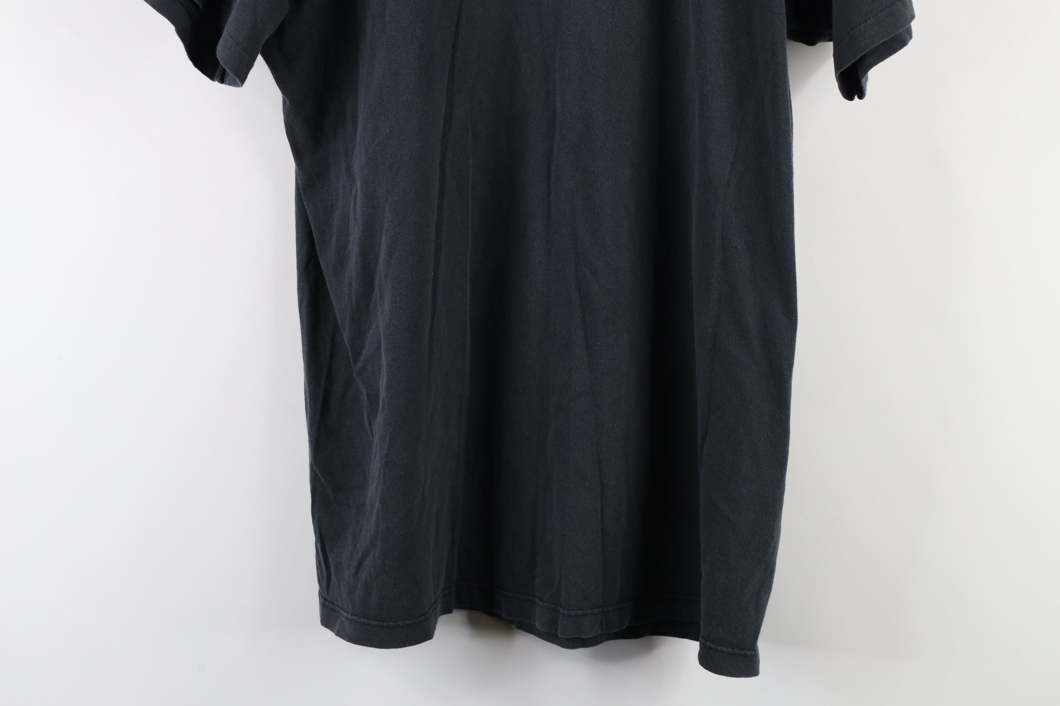 Vintage Vintage 90s Streetwear Short Sleeve T-Shirt Black Cotton USA Size US L / EU 52-54 / 3 - 11 Thumbnail