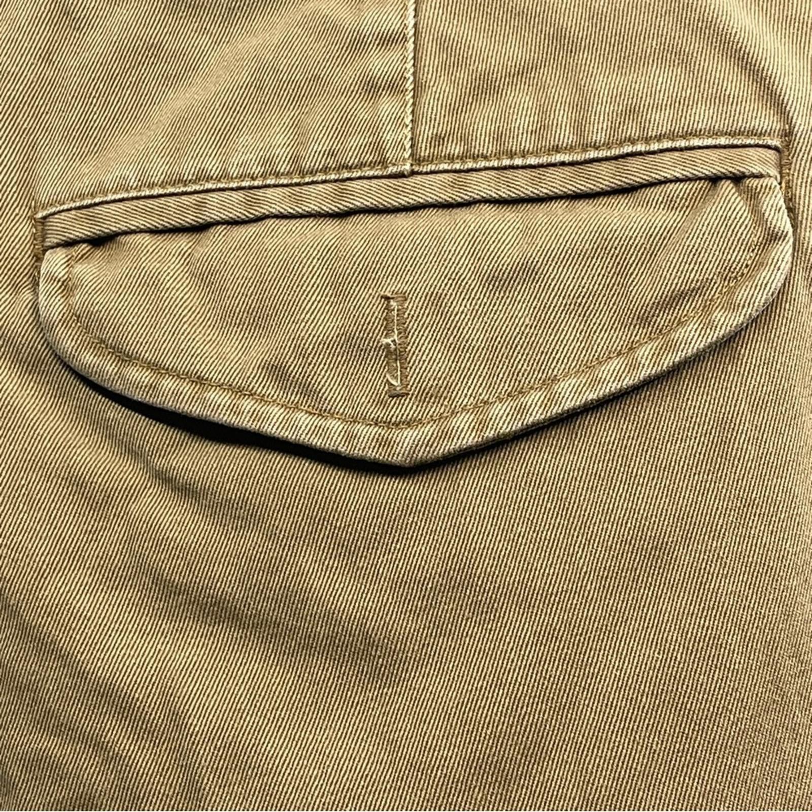Banana Republic Banana Republic Men's Chinos in size 36/30 Size US 36 / EU 52 - 3 Thumbnail
