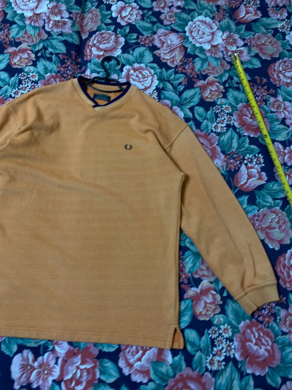 Fred Perry 🔥 2000s FRED PERRY DISTRESSED ICONIC LOGO SWEATSHIRT 🔥 Size US M / EU 48-50 / 2 - 10 Thumbnail
