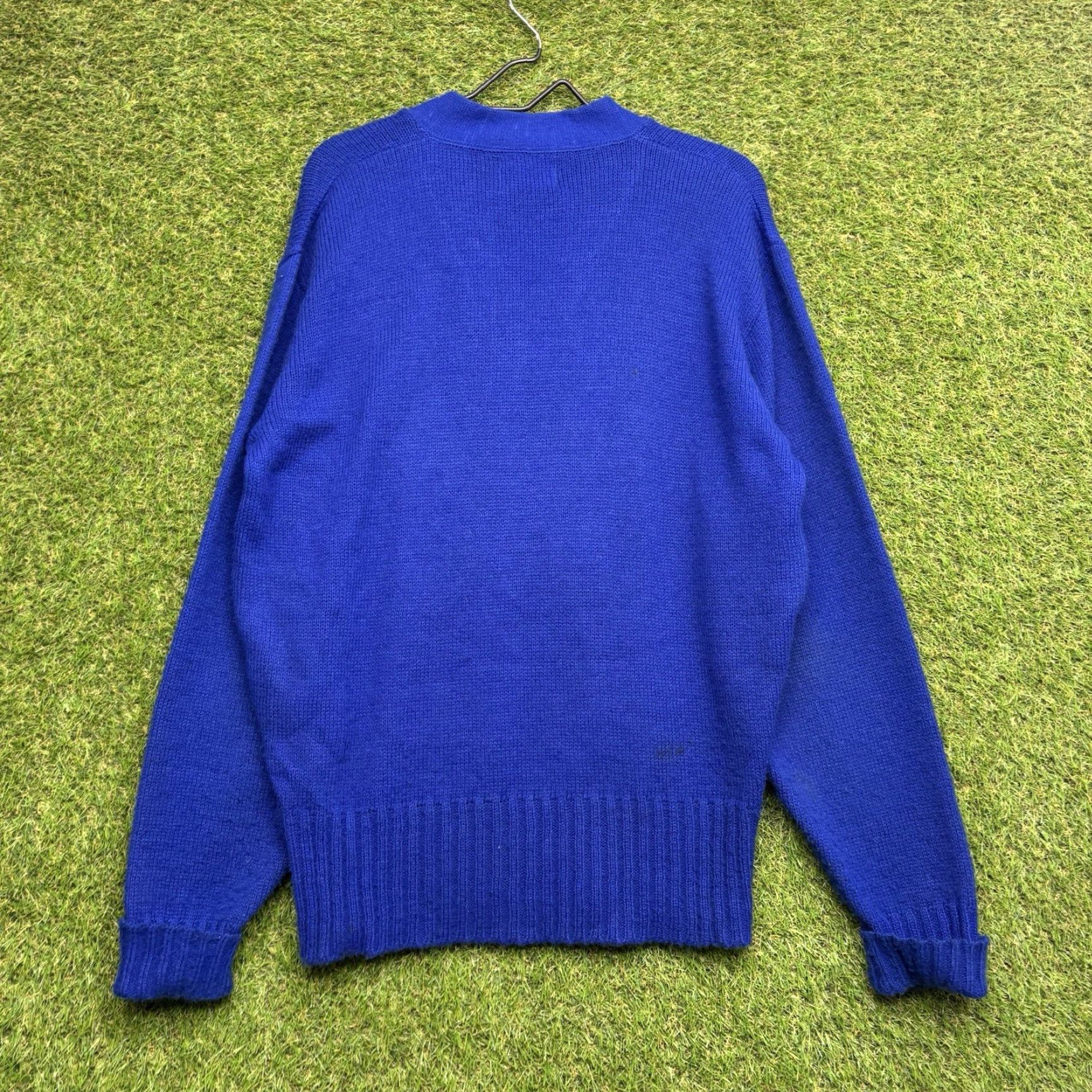 Vintage VINTAGE EAST TENN Sweater Mens Medium Blue Acrylic 80s Letterman Pullover Varsity Size US M / EU 48-50 / 2 - 2 Thumbnail
