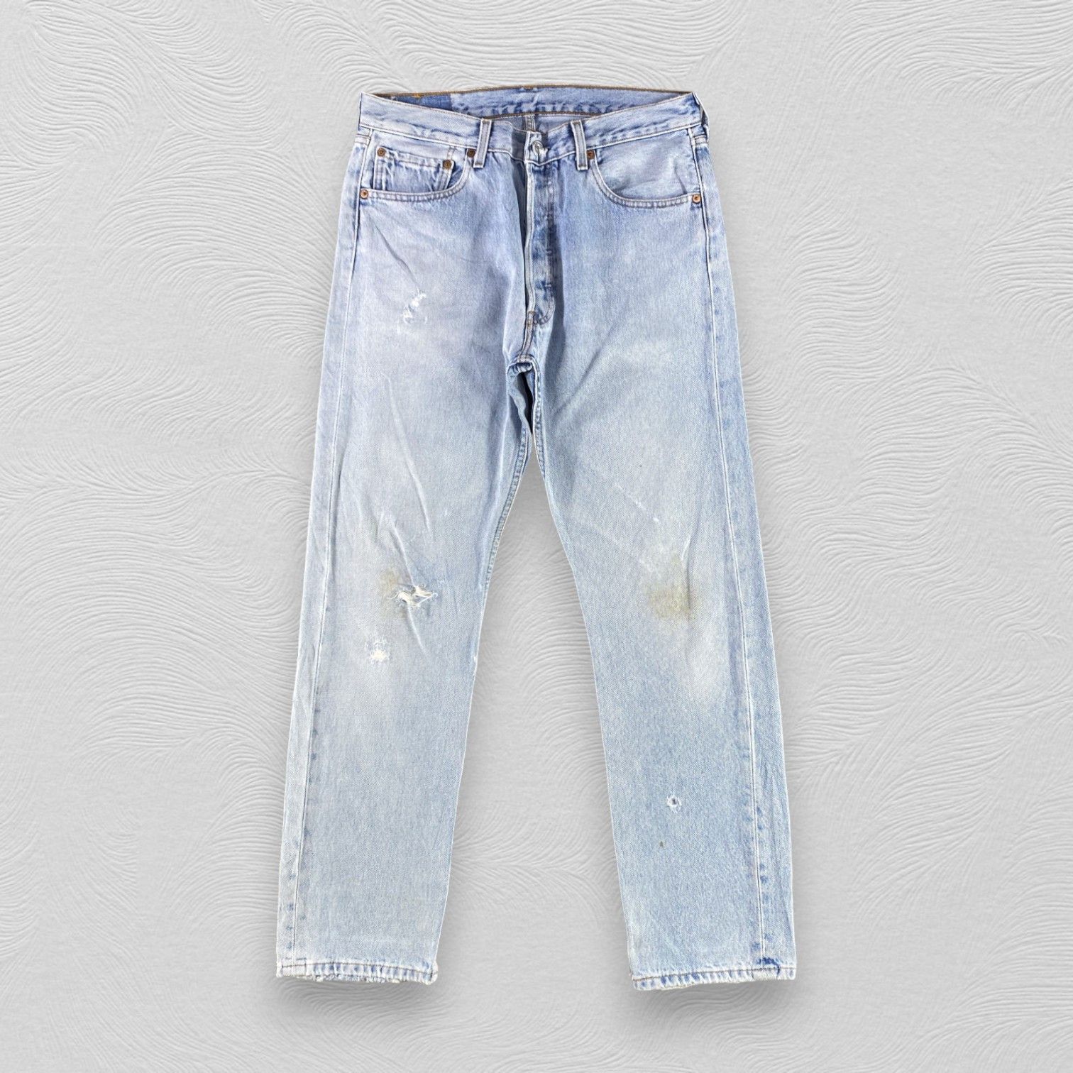 Levi's Vintage 90s Levis 501 Jeans Light wash Denim KJ3348 Size US 32 / EU 48 - 1 Thumbnail