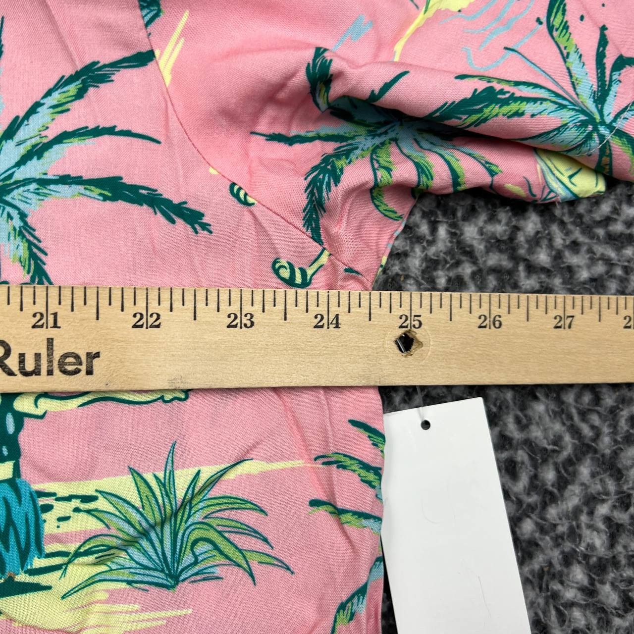 Nickelodeon Nickelodeon SpongeBob SquarePants Men XL Hula Hawaiian Size US XL / EU 56 / 4 - 3 Thumbnail