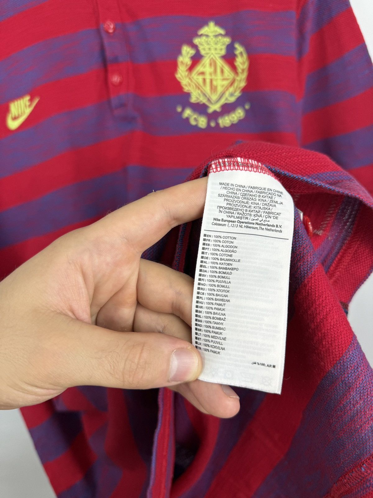 Nike 🇪🇸 Vintage Y2K Nike F. C. Barcelona Soccer Polo T-Shirt Rare Size US XL / EU 56 / 4 - 7 Thumbnail