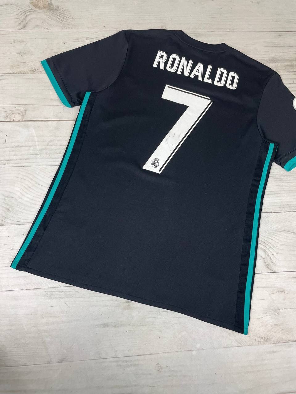 Adidas Adidas Real Madrid 2017 2018 Ronaldo #7 Away Shirt Soccer Size US M / EU 48-50 / 2 - 23 Thumbnail