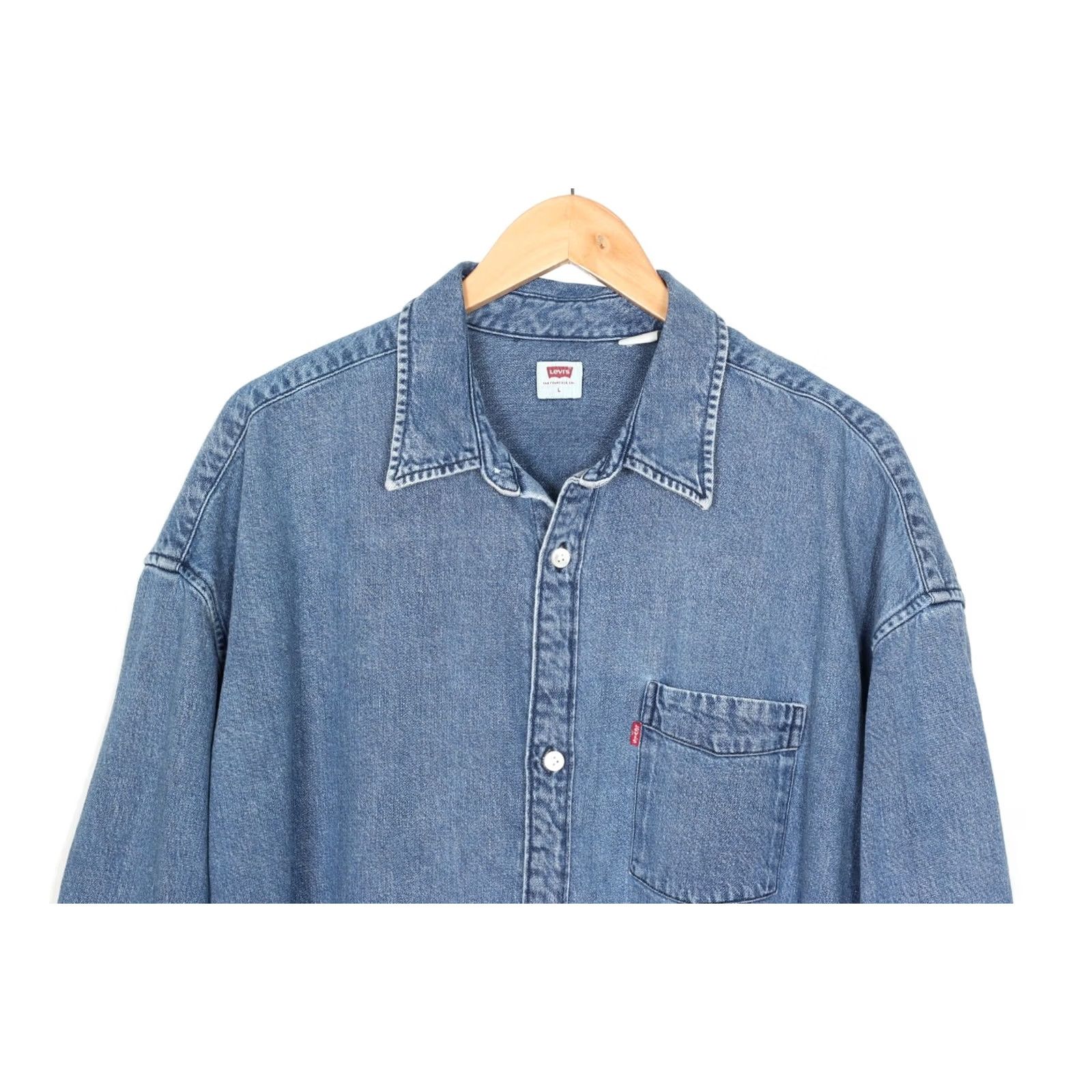 Levi's LEVI’S Denim Shirt Men Size L Oversized One Pocket Long Sleeve Blue Size US L / EU 52-54 / 3 - 2 Thumbnail