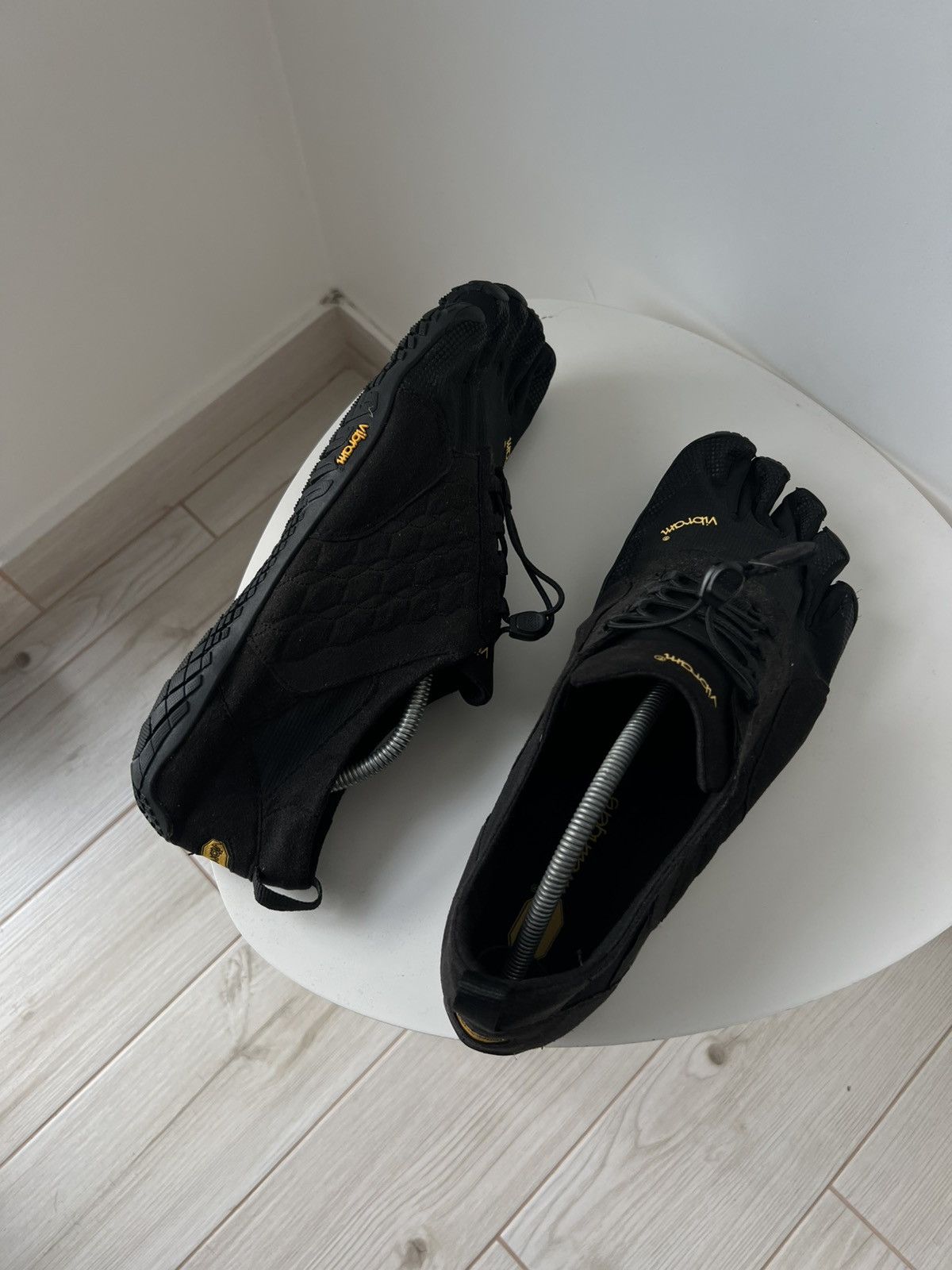 Vibram Vibram Five Fingers Black Toe Shoes Barefoot Running Shoes Size US 14 / EU 47 - 11 Thumbnail