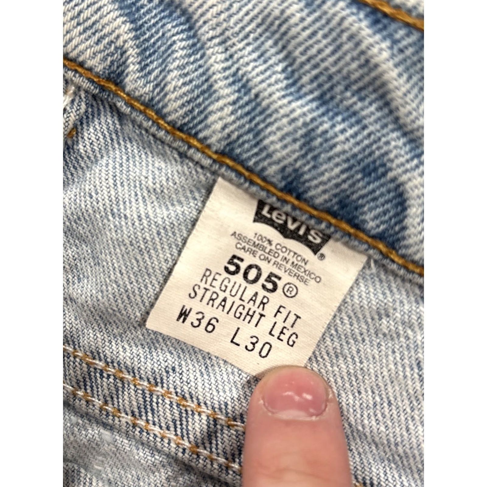 Levi's VINTAGE Levi's 550 Jeans Mens 36x30 Relaxed Tapered Denim Blue 90s Orange Tab Distressed 5-Pocket Mens Jeans Size US 36 / EU 52 - 5 Thumbnail