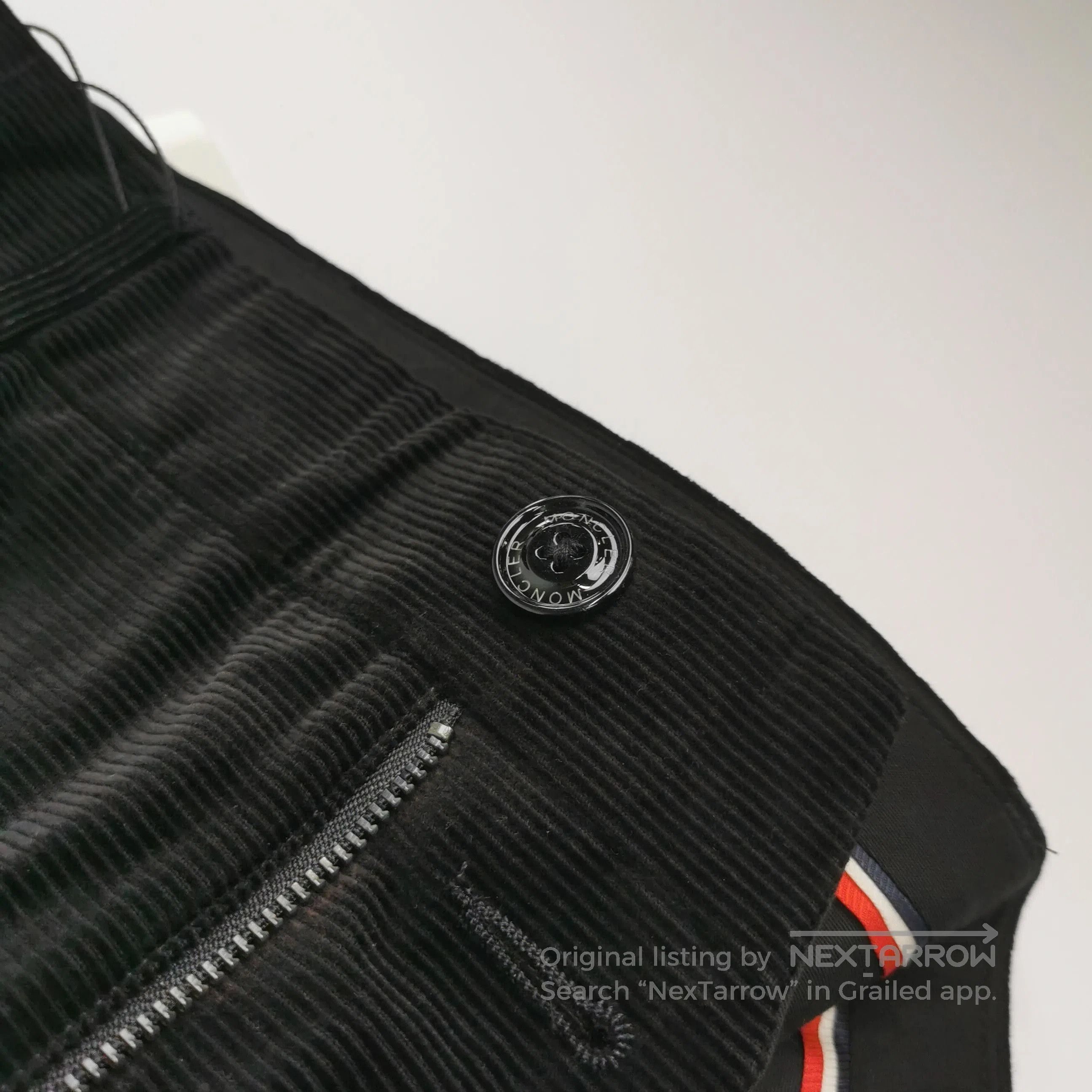 Moncler Moncler Black Straight. Size US 34 / EU 50 - 1 Thumbnail