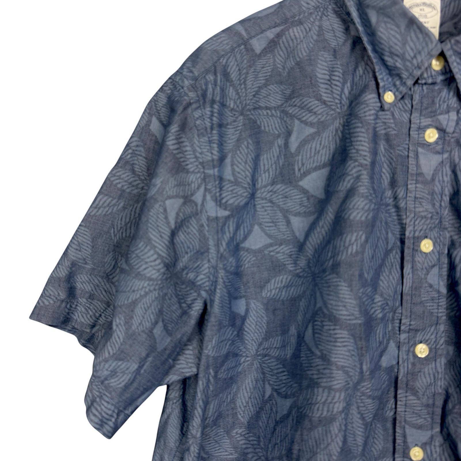Brooks Brothers Brooks Brothers Regent Men's XL Blue Hawaiian Shirt Vacation Size US XL / EU 56 / 4 - 5 Thumbnail