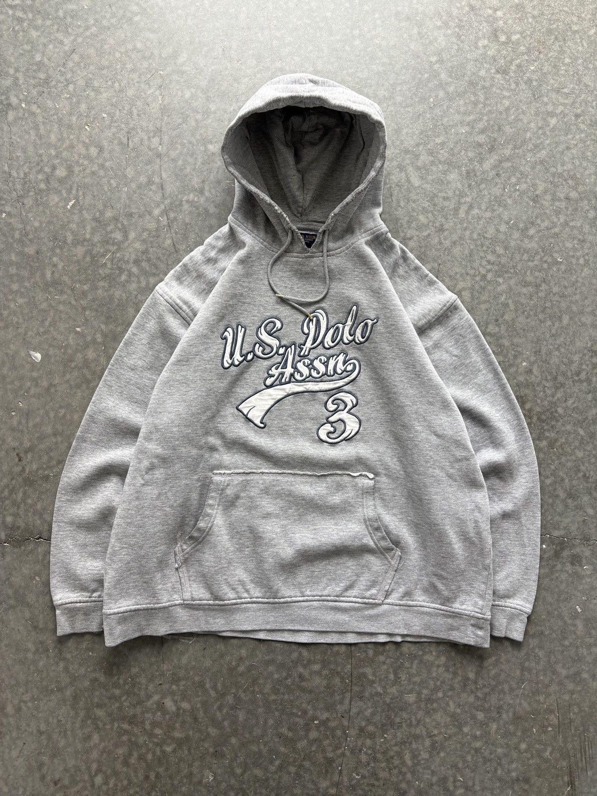 Vintage Vintage Y2K US Polo Assn Embroidered Hoodie Boxy Fit Size US XL / EU 56 / 4 - 1 Thumbnail