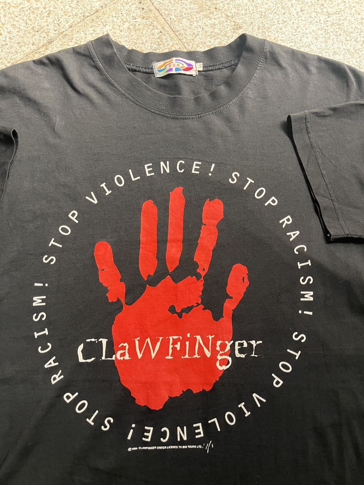 Band Tees RARE Vintage Clawfinger Tour 1996 Band Tshirt Size US M / EU 48-50 / 2 - 2 Thumbnail