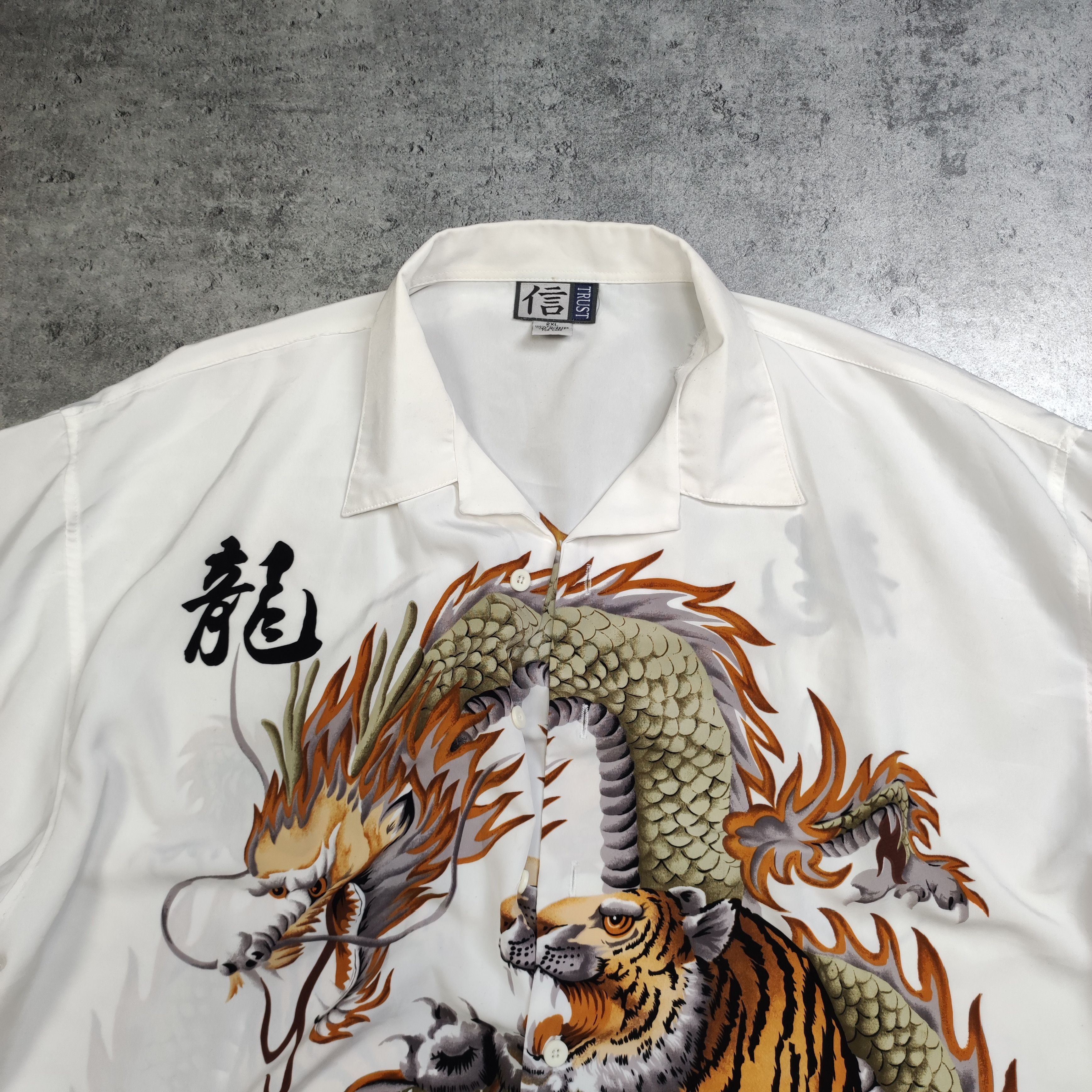 Japanese Brand × Vintage RARE y2k 00s HipHop Rap Japanese Dragon White Shirt Size US XXL / EU 58 / 5 - 4 Thumbnail