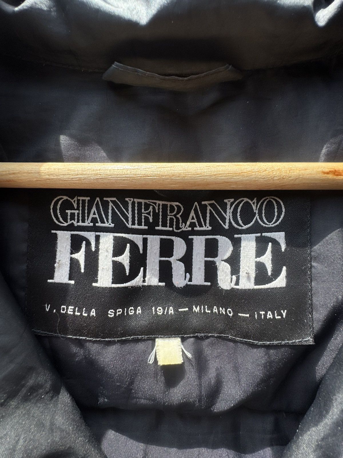 Gianfranco Ferre Gianfranco Ferré Black Down/Puffer Jacket Size US XL / EU 56 / 4 - 4 Thumbnail
